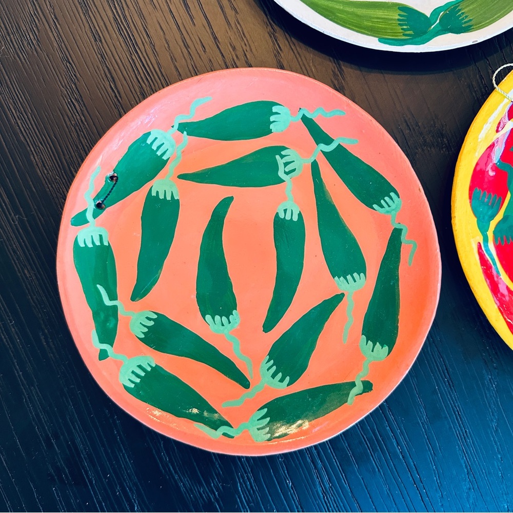 Set of 3 Chili Pepper Hand-painted Plates, Wall Hanging Art‎ from Mexico - Picture 2 of 7